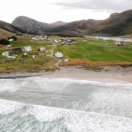 With Unique View * Ervik (Vestland)